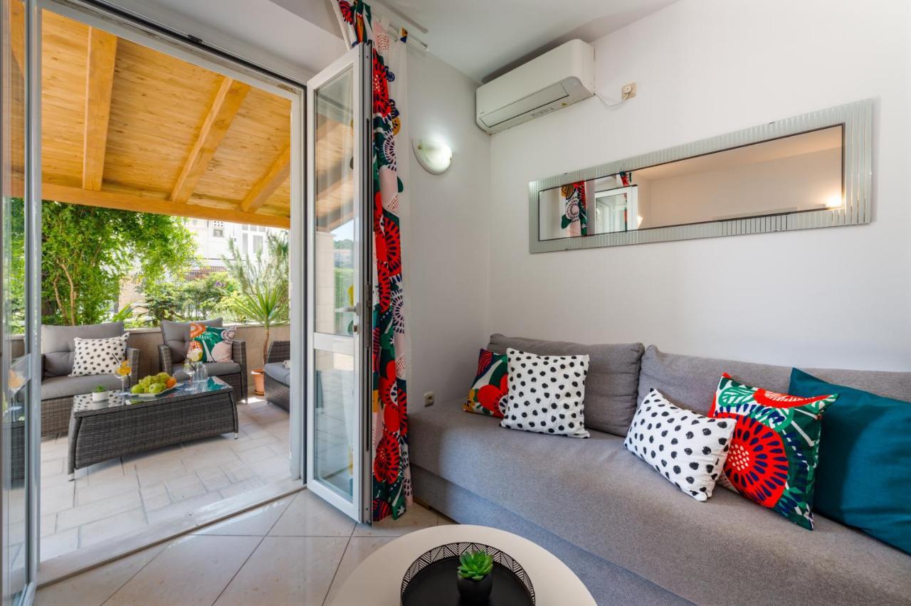 Niko'S Charming Apartment With Free Parking Dubrovnik Exterior photo